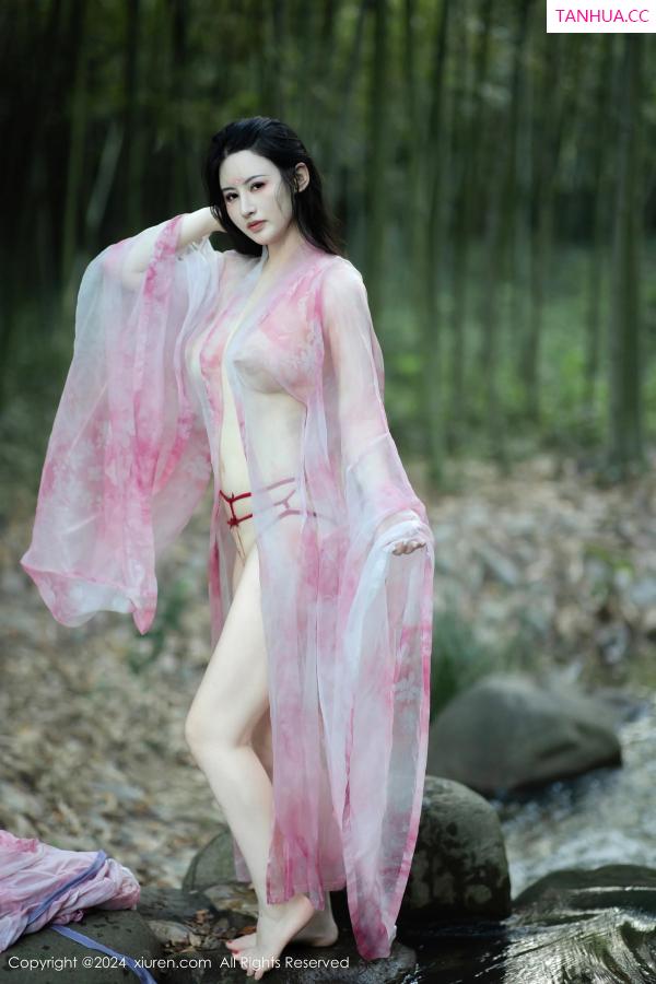 陈诗诗 诗诗 [XiuRen]高清写真图 2024.09.02 No.9100 诗诗kiki 美臀性感第60张图片